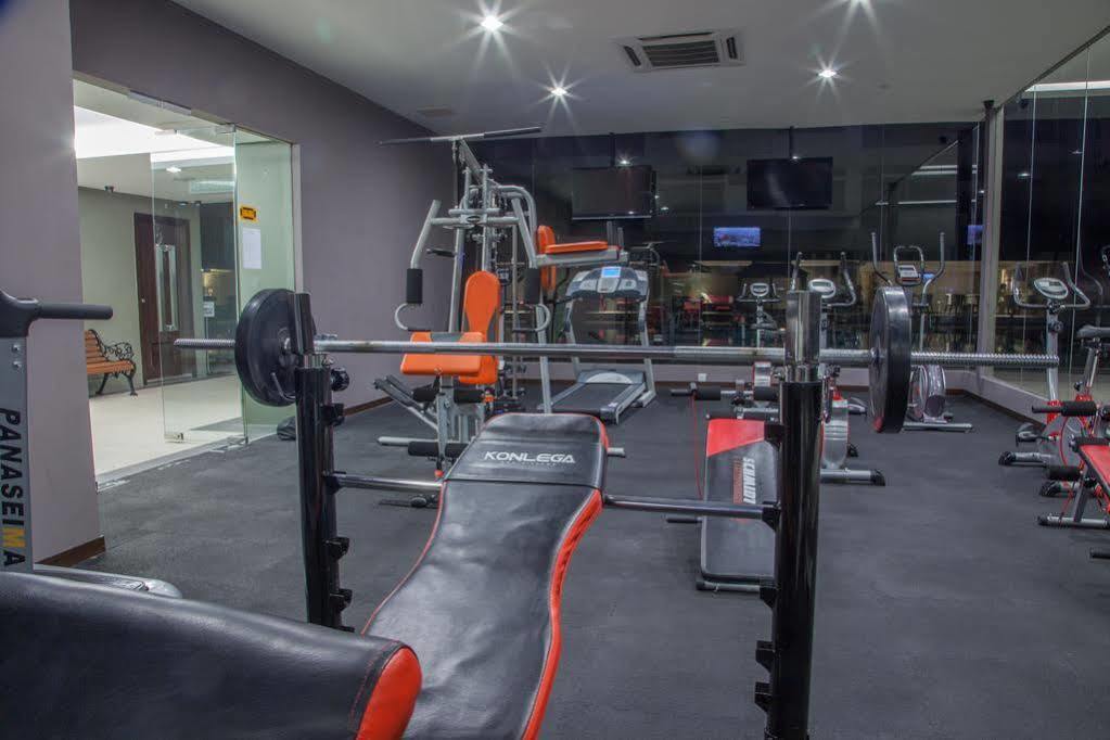 קואלה לומפור Kl Plaza Suites מראה חיצוני תמונה